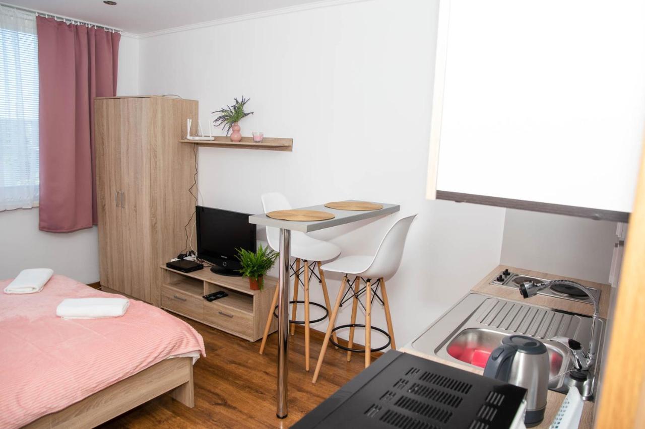 Cosy Studio In Nové Zámky エクステリア 写真